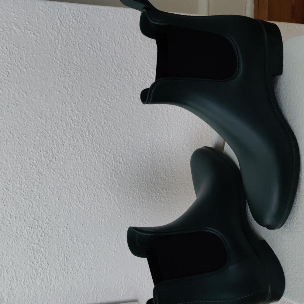 J.Crew Chelsea Rain Boots - Picture 4 of 9